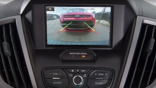 Ford Tarik Lebih dari 1,4 Juta Kendaraan di Tahun 2025 Akibat Kamera Mundur Bermasalah image